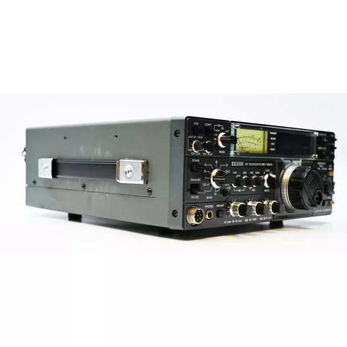 Icom IC-740 Transceiver - Thumbnail 4