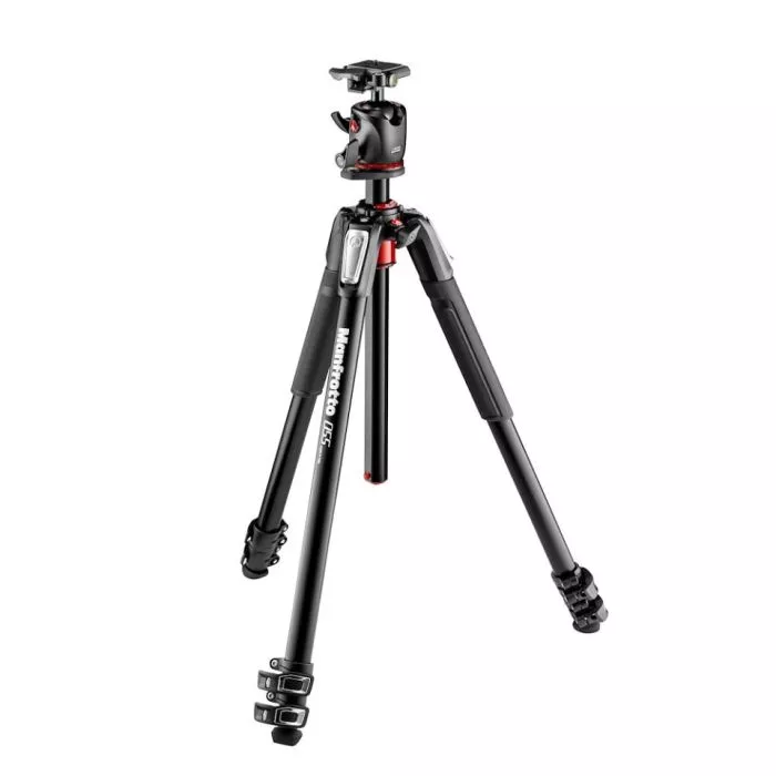 Manfrotto Aluminium 3-Section Tripod - Precision & Stability