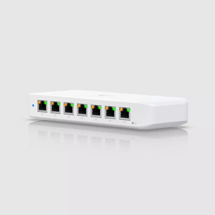 Ubiquiti Ultra 60W Switch - 8-Port GbE PoE for Smart Networks