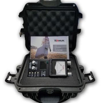 CAA-500-MKII Antenna Analyzer w/Black 905 Nanuk Case