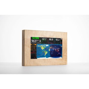 Veritium HFClock 9 Tiger Maple