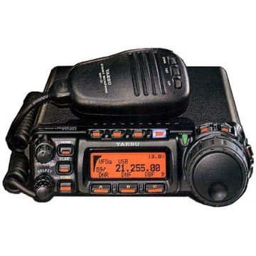 Yaesu FT-857D HF/VHF/UHF Ultra-Compact Transceiver