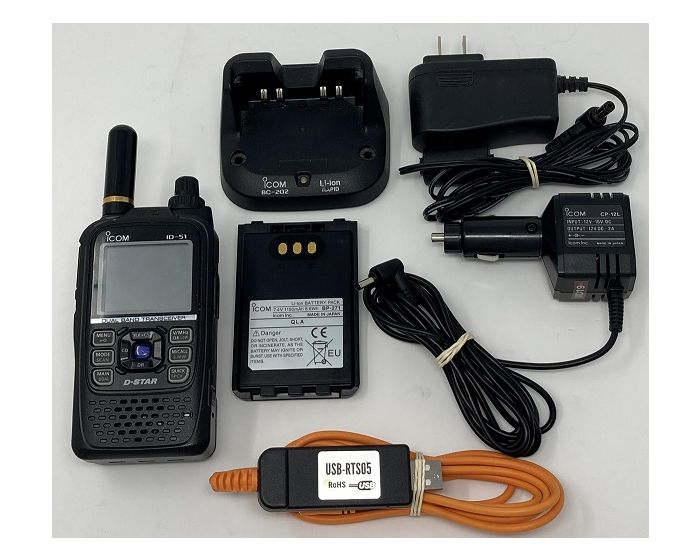Used Very Good ID51A DualBand DSTAR/Analog Handheld S/N